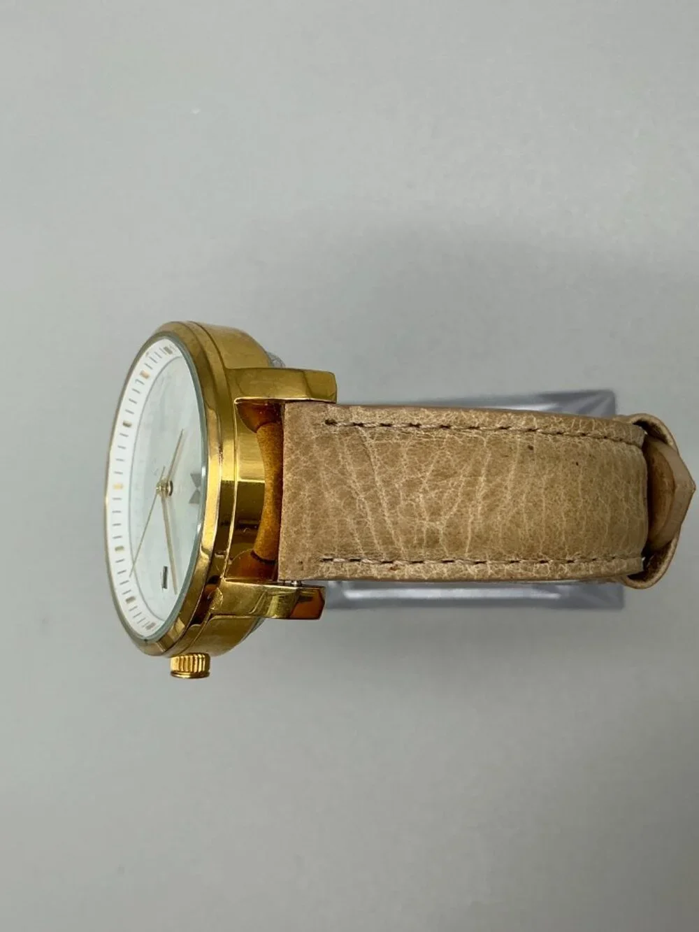 MVMT Gold Pearl Womens Watch 38mm MOP Dial Gold Tone Leather Date New Battery